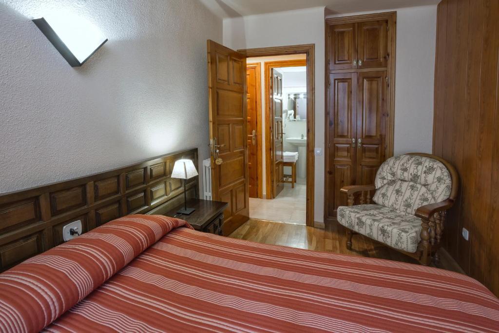 Hotel Farre D'Avall Barruera Pokoj fotografie